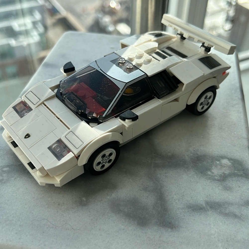 LEGO Lamborghini Contach White Model Blocks